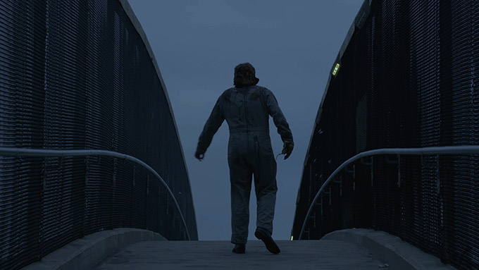Emotional Mugger (skip crop)