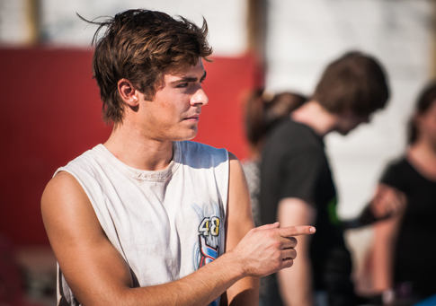Zac Efron-485