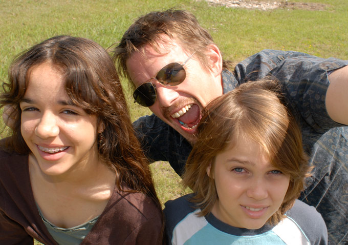 Lorelei Linklater-Ethan Hawke-Ellar Coltrane