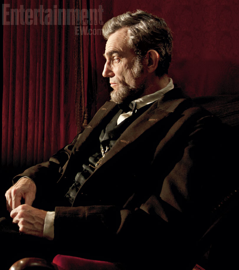 First Real Look: Daniel Day Lewis In Steven Spielberg's 'Lincoln' (skip crop)
