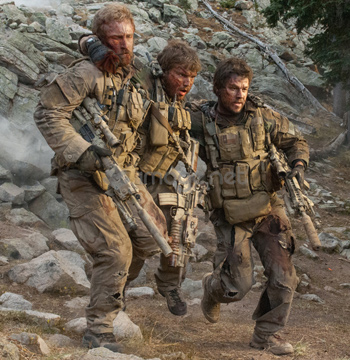 BEN FOSTER-EMILE HIRSCH-MARK WAHLBERG-350