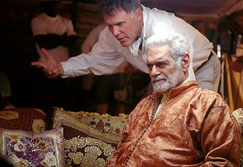 HIDALGO director Joe Johnston on set with Omar Sharif