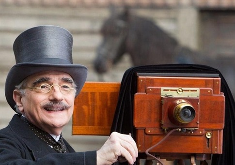 Risultati immagini per cameo scorsese hugo cabret