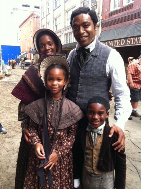 Twelve Years A Slave Set Photo Chiwetel Ejiofor Quvenzhane Wallis skip crop