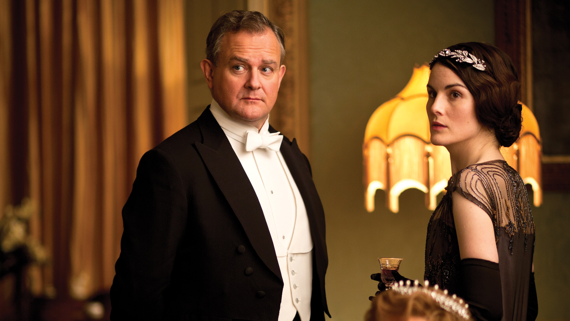 Bonneville_Dockery_DowntonAbbey