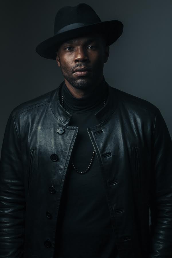Tobias Truvillon - THE TRADE