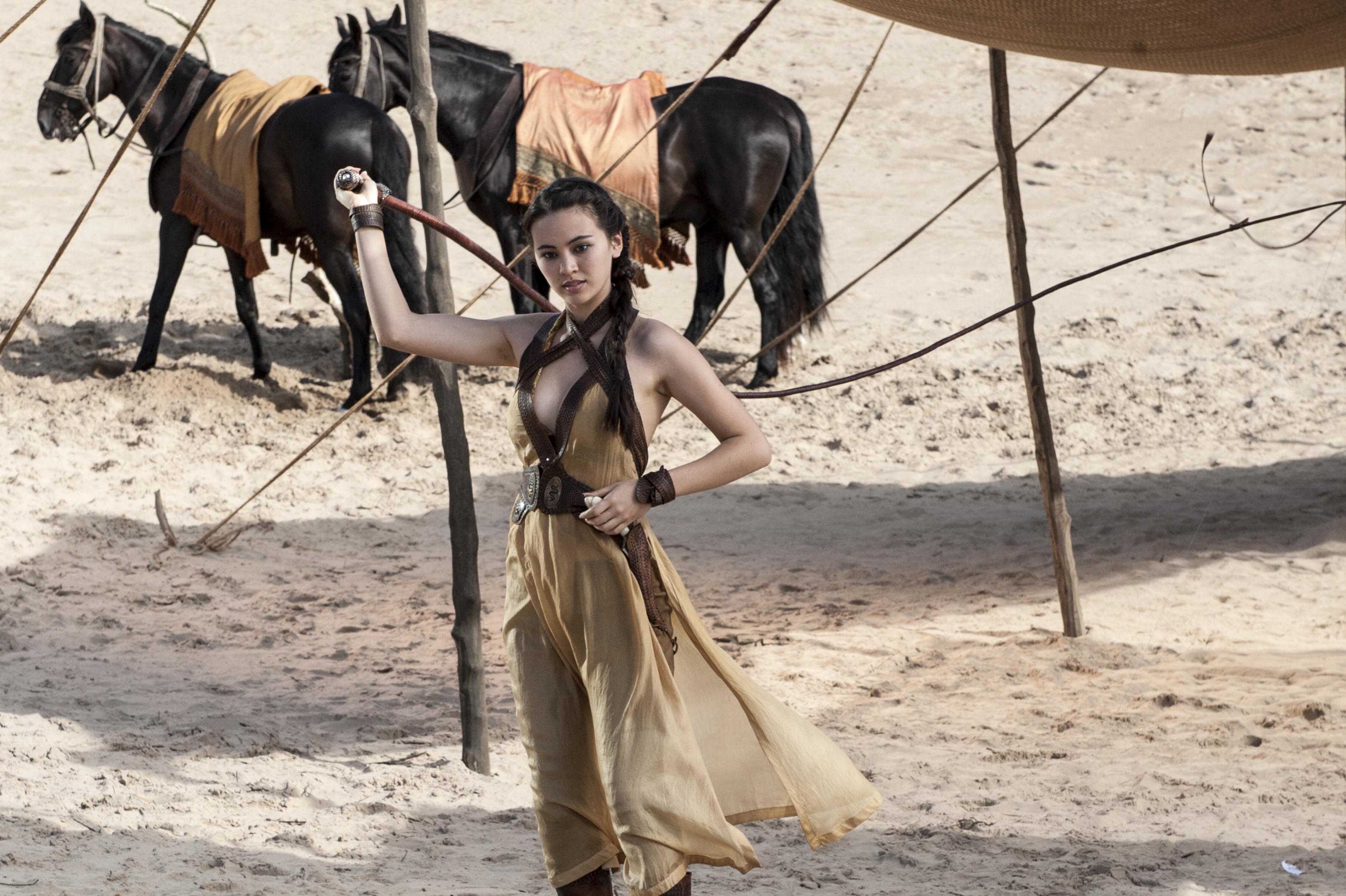 Watch Defeat is Unacceptable in 2 New ‘Game of Thrones Watch Defeat is Unacceptable in 2 New ‘Game of Thrones