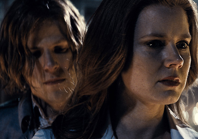 Jesse Eisenberg-Amy Adams-680