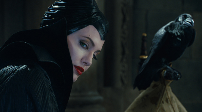 Angelina Jolie-Maleficent-680