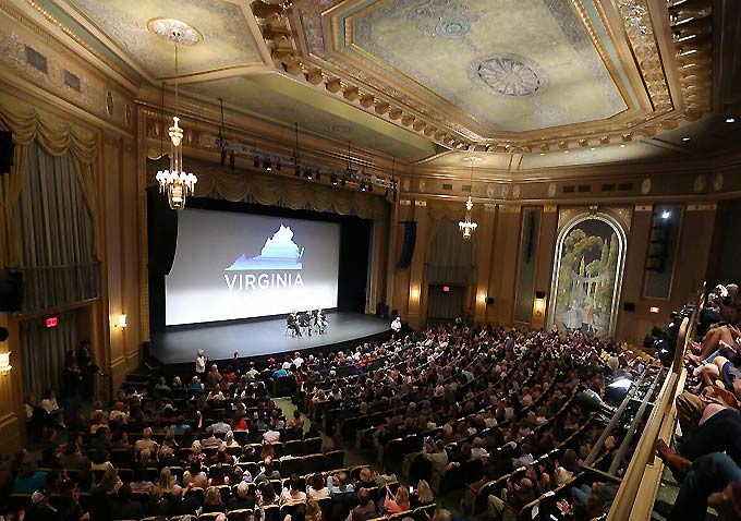 Paramount Theatre in Virginia