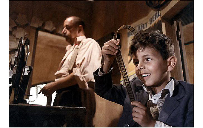 Philippe Noiret-Salvatore Cascio-Cinema Paradiso