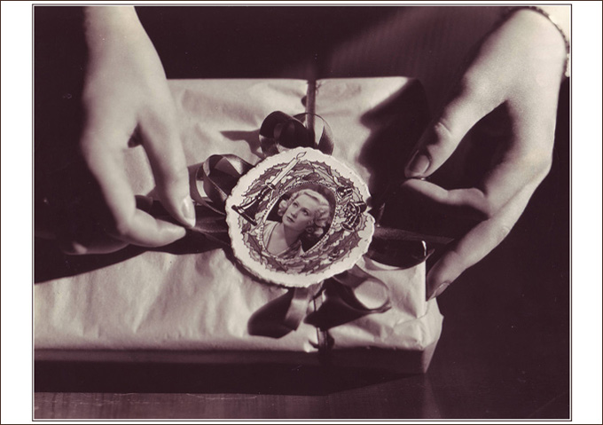 Miriam Hopkins-Xmas Still-680