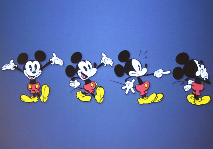 Mickey Turn around