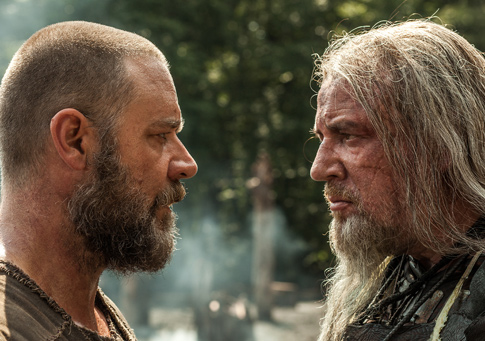 Russell Crowe-Ray Winstone-485