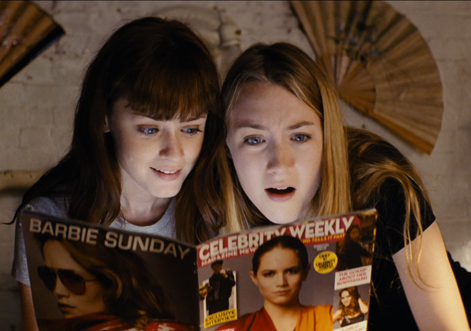 Violet & Daisy Saoirse Ronan Alexis Bledel