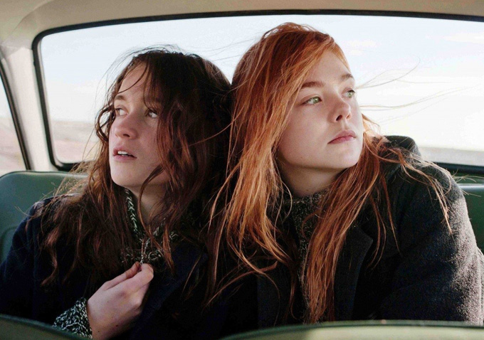 Ginger & Rosa Dakota Fanning Alice Englert
