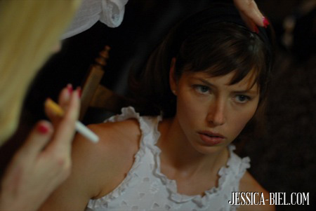 Nailed Jessia Biel (skip crop)
