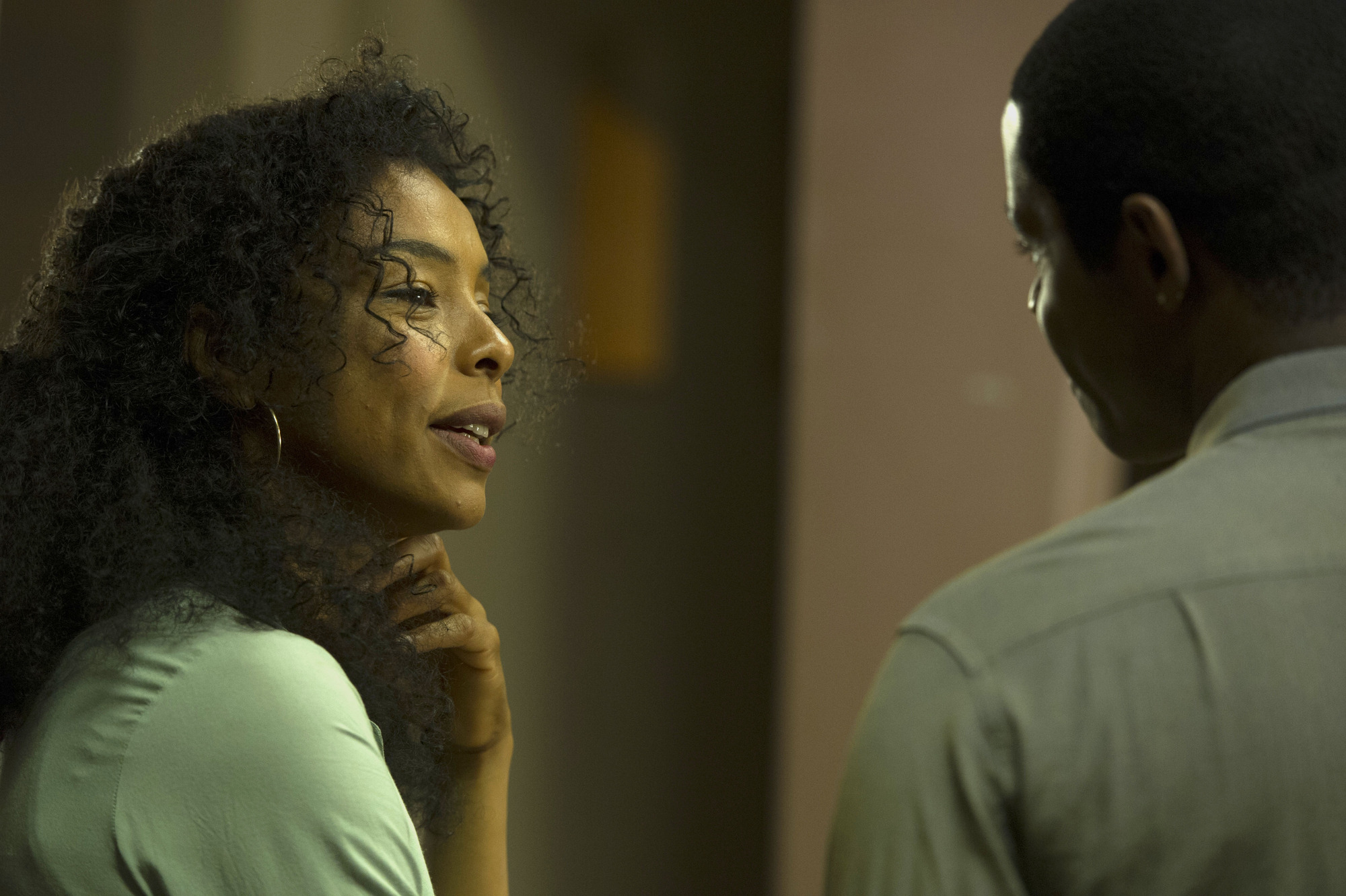 Films Et Séries Tv Avec Sophie Okonedo Trailer: New BBC1/America Drama Series ‘Undercover’ Starring Sophie
