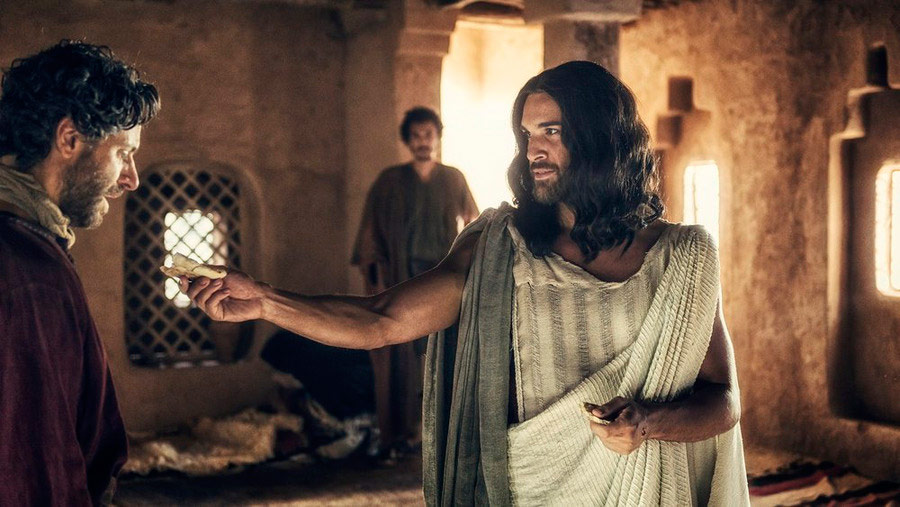 Juan Pablo di Pace as Jesus