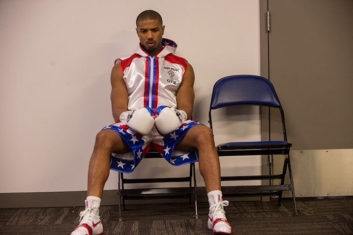 The tank top compression Nike worn by Adonis Creed (Michael B. Jordan) in  Creed : The legacy of Rocky Balboa